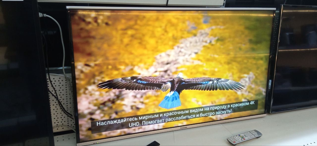 Телевізор 48" 4K UHD Smart tv Panasonic із діагоналлю 48 дюймів
Телеві