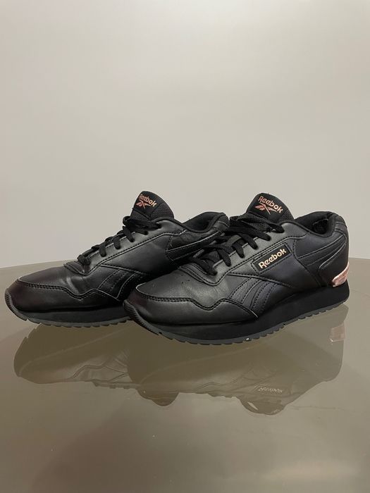 Орігінальні Жіночі кросівки Reebok Royal Glide