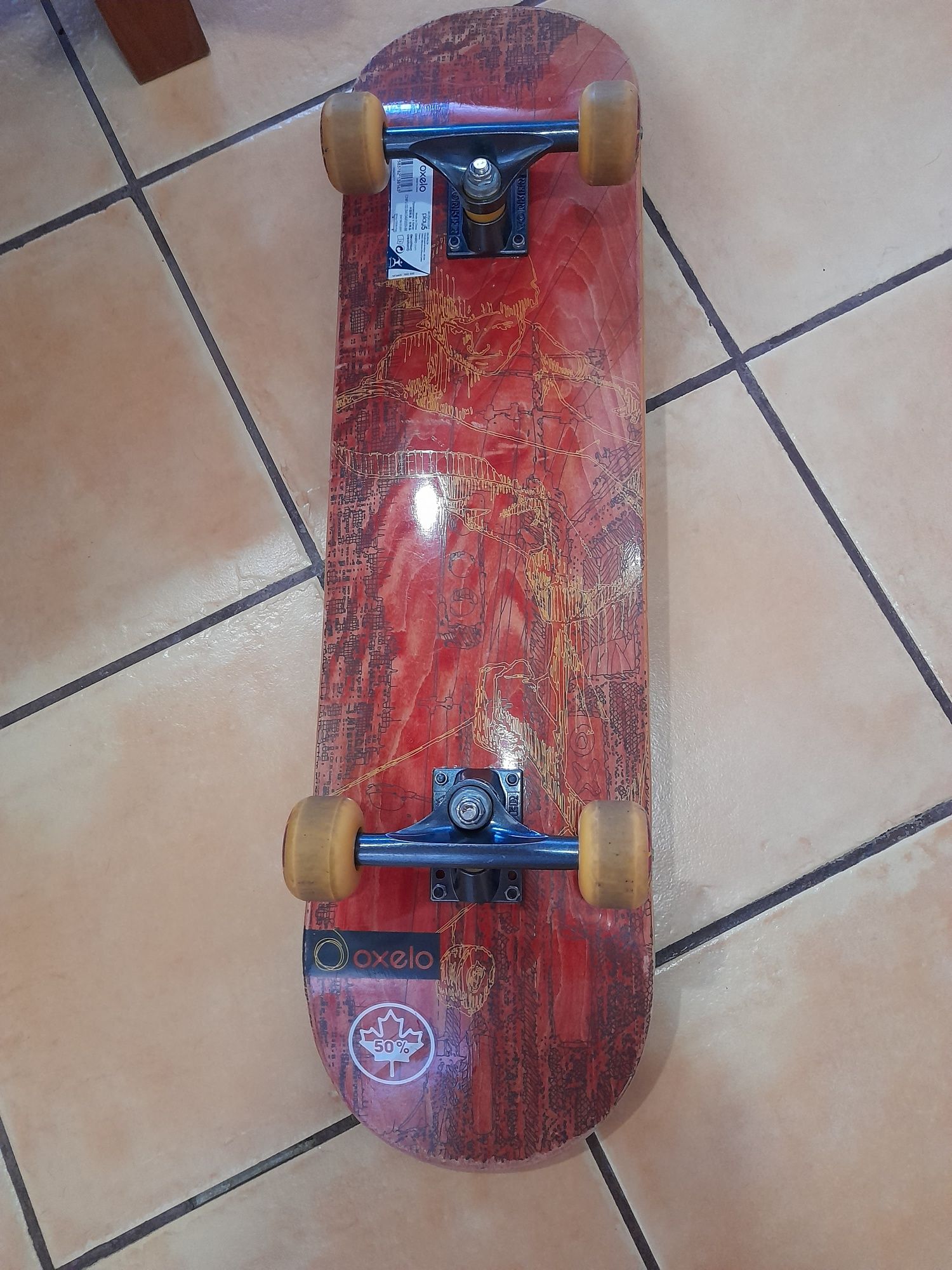 Skateboard oxelo