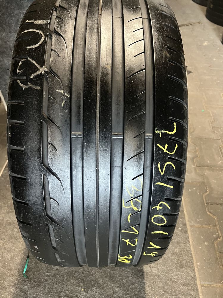 Opona Dunlop SP Sport 275/40/19 pojedynka