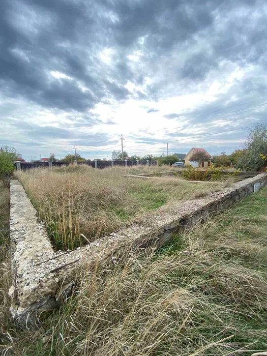 Участок  10 соток Вишневая/  Цветочная, 5-й район