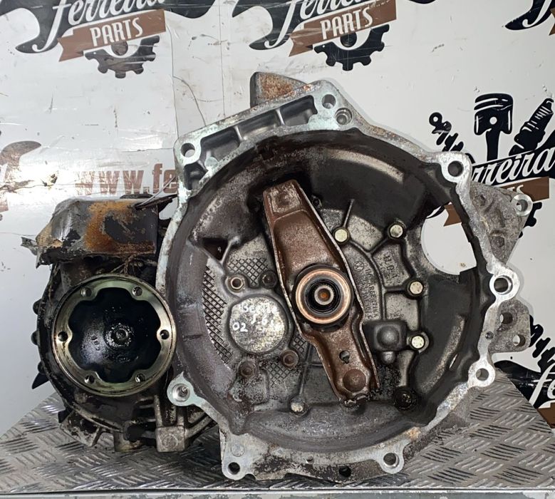 CAIXA DE VELOCIDADES VW NEW BEETLE 1.6I REF: FCH