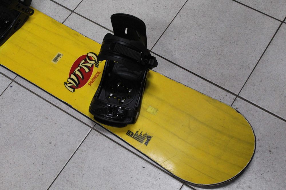 Deska Snowboard NITRO RIPPER 132 cm + Wiązania Nowe