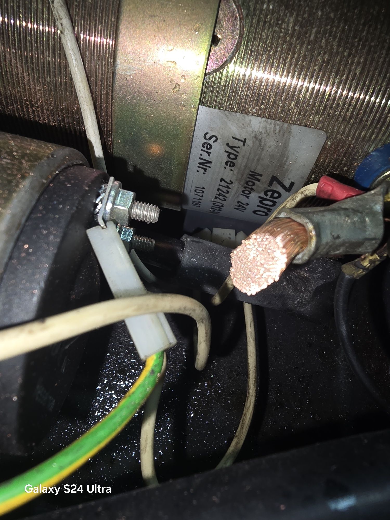 Silnik pompa komplet  windy załadowczej zepro z-2027