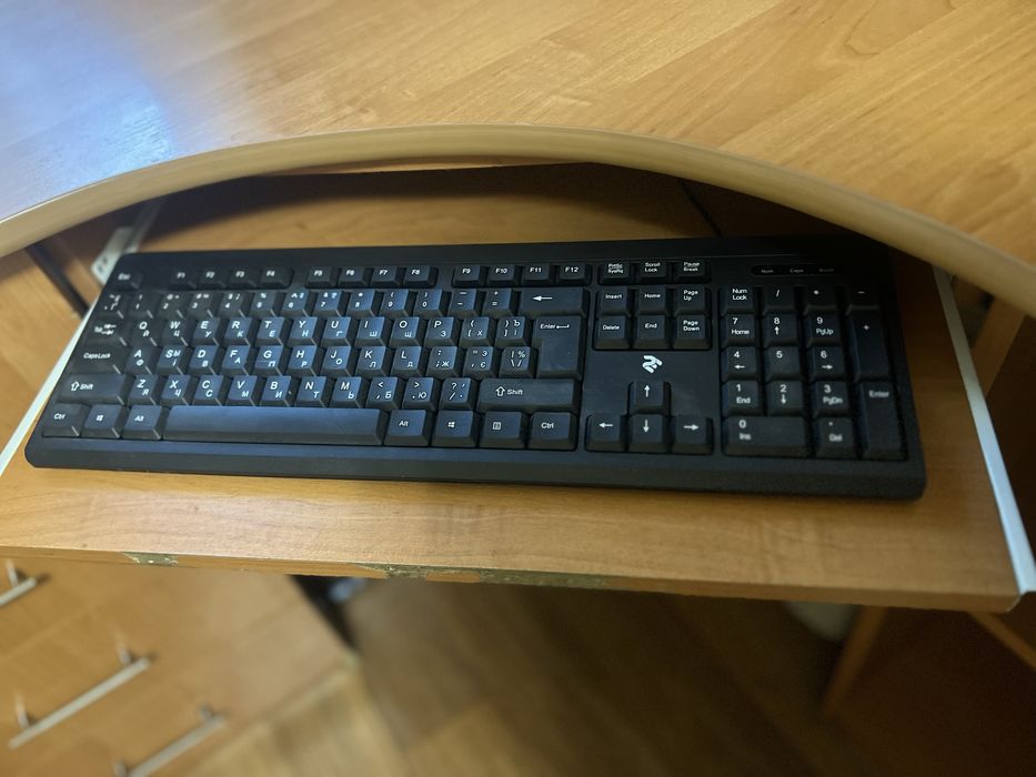 Стіл в гарному стані