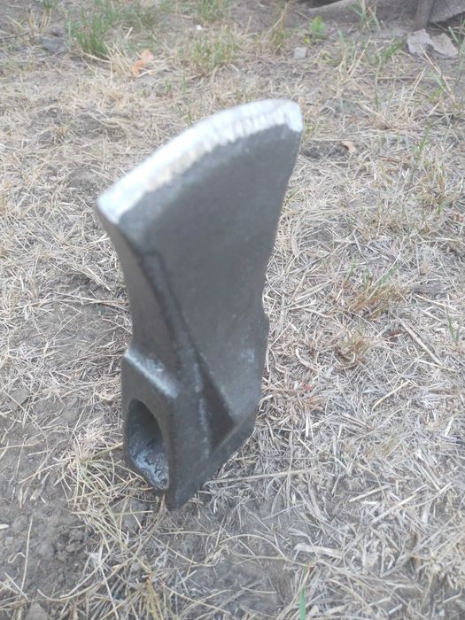 Колун,топор,сталь 45л