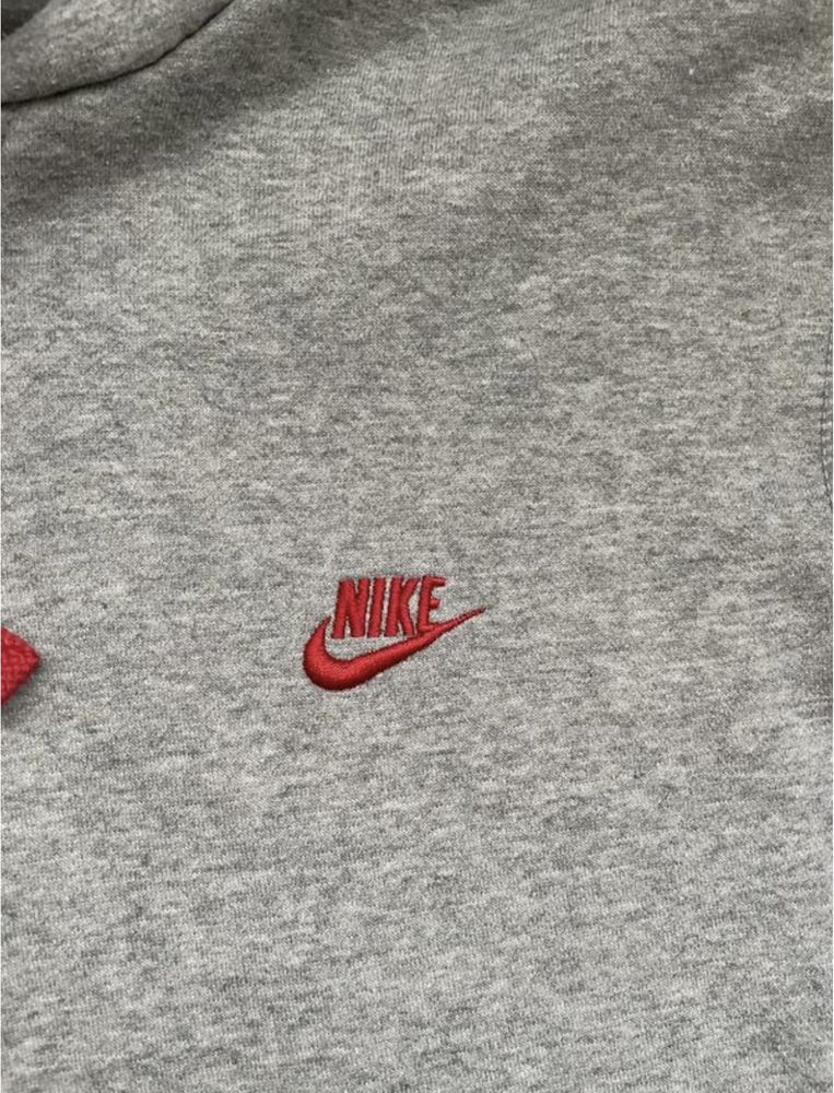 Толстовка Nike