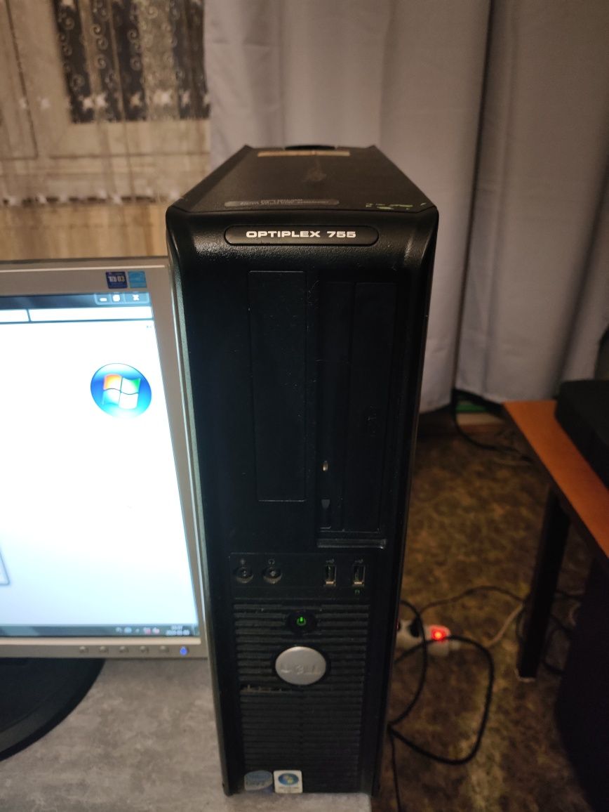 Komputer dell optiplex 755