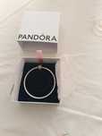 Pulseira Pandora nova