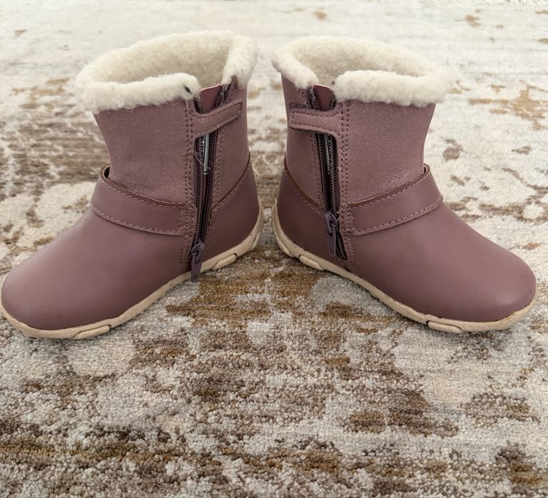 Дитячі черевики Geox, 22 розмір