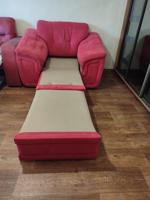 Продам кресло-кровать, состояние нового!!! Звоните!