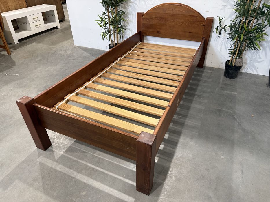 Fajne sosnowe łóżko 90x200 cm stelaż super stan dowóz wysyłka