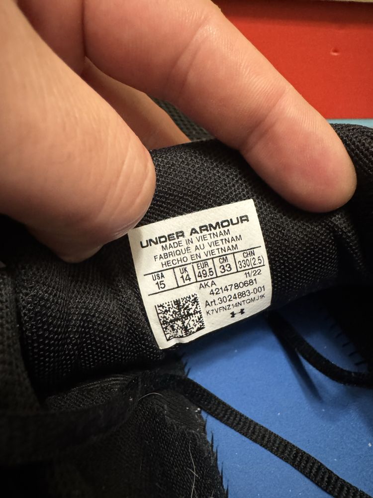 Чоловічі кросівки для бігу Under Armour Surge 3 49(33см) оригінал
