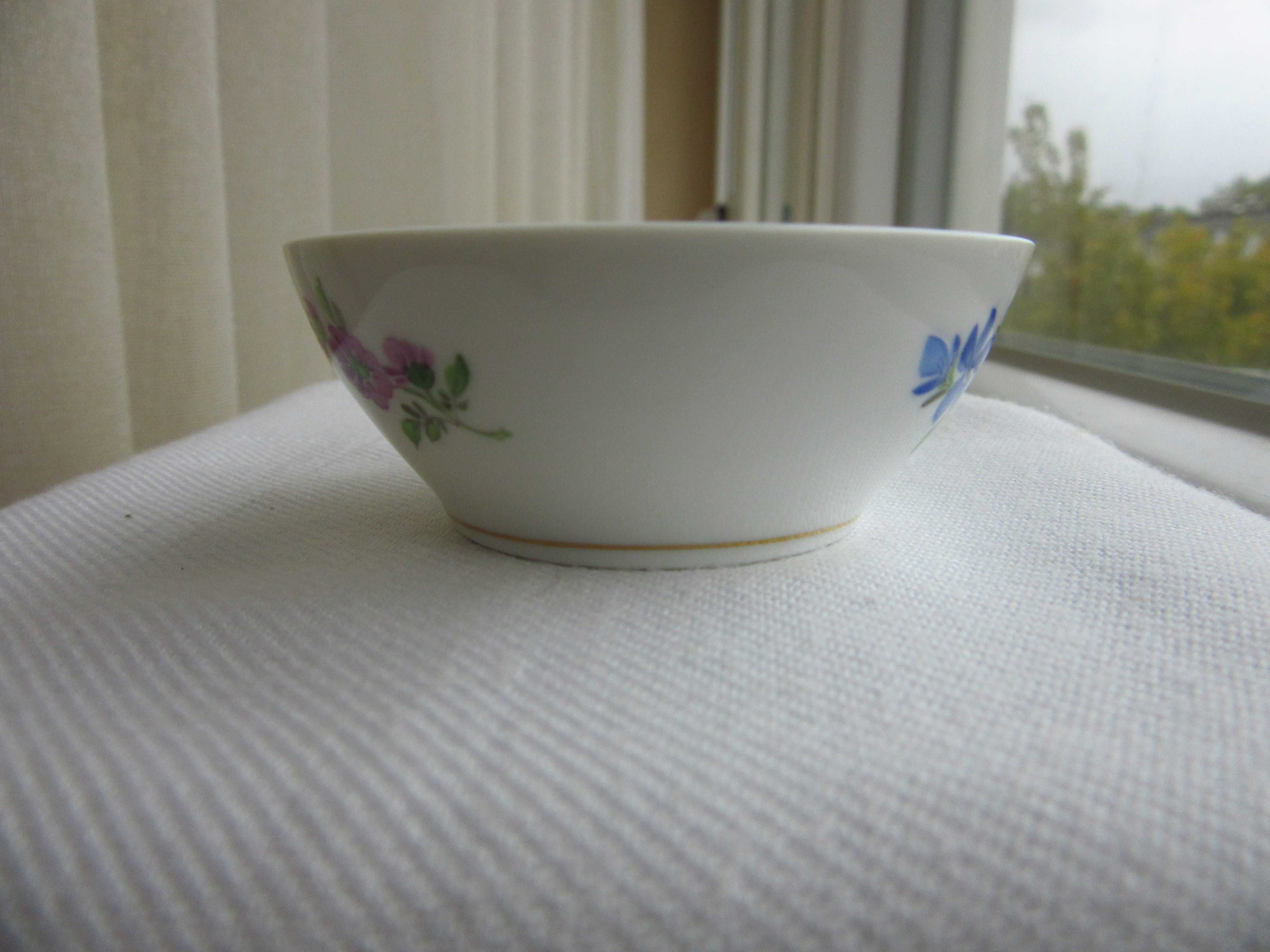 Miśnia MEISSEN porcelanowa miseczka, paterka.