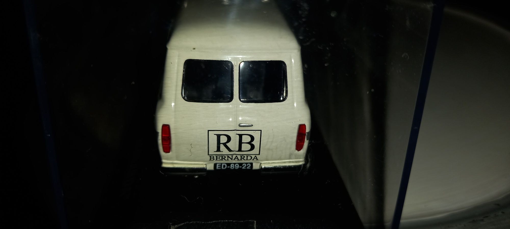 Miniatura Ford Transit, 1/43