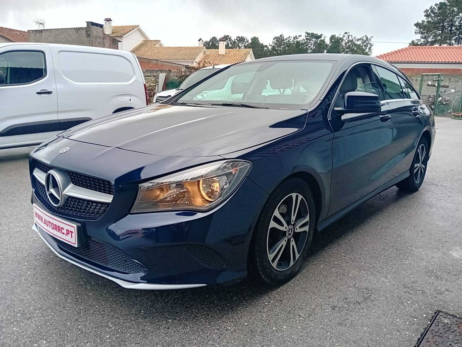 Mercedes CLA 180 cdi ( pequeno sinistro )