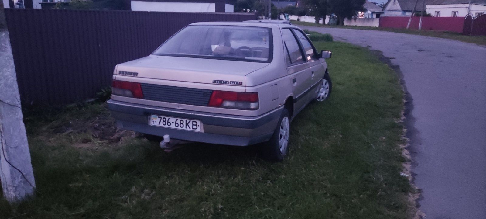 Peugeot 405 автомат
