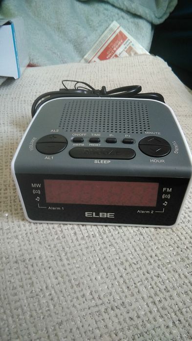 Rádio despertador (NOVO)