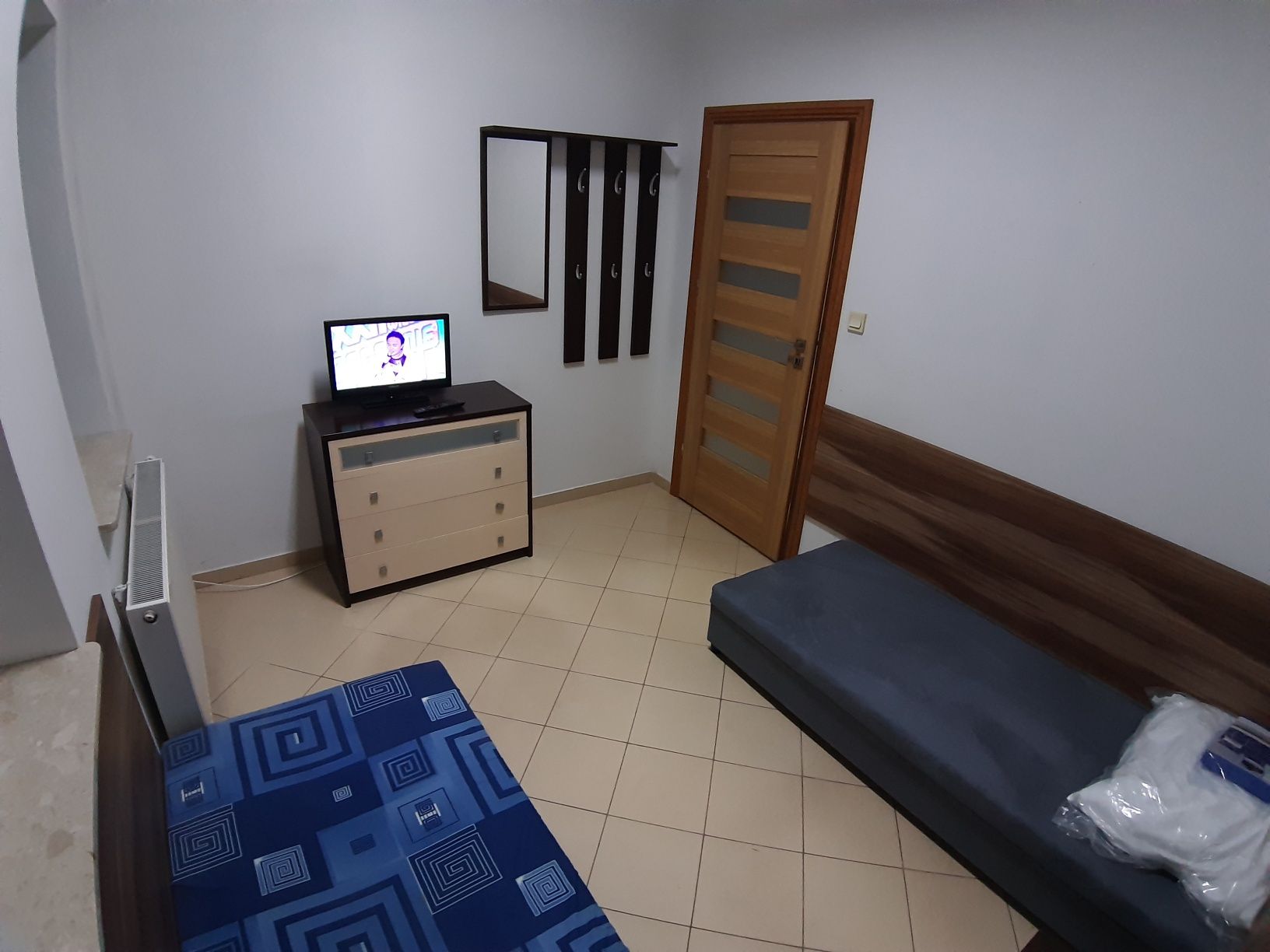 Wynajme 2 mieszkania  dom mieszkanie pokoje  kwatery pracownicze Opoc