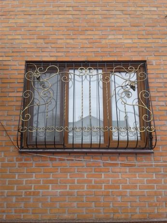 Решетки с ковкой на окна