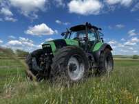 Ciagnik rolniczy Deutz Fahr Agrotron 215