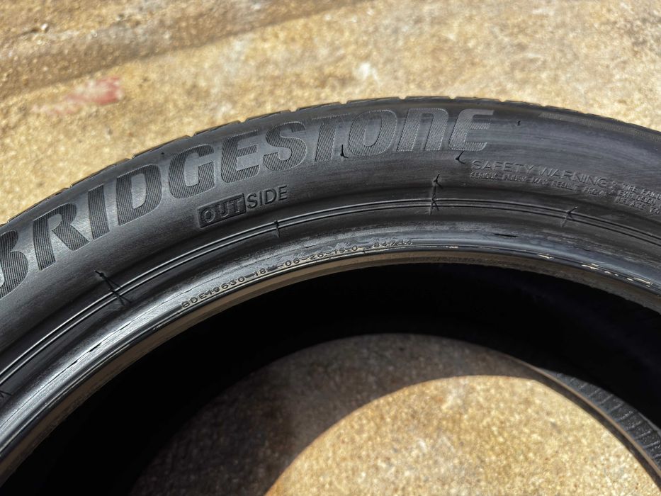 Pneus Bridgestone 245/45R18 T005 100Y XL TL