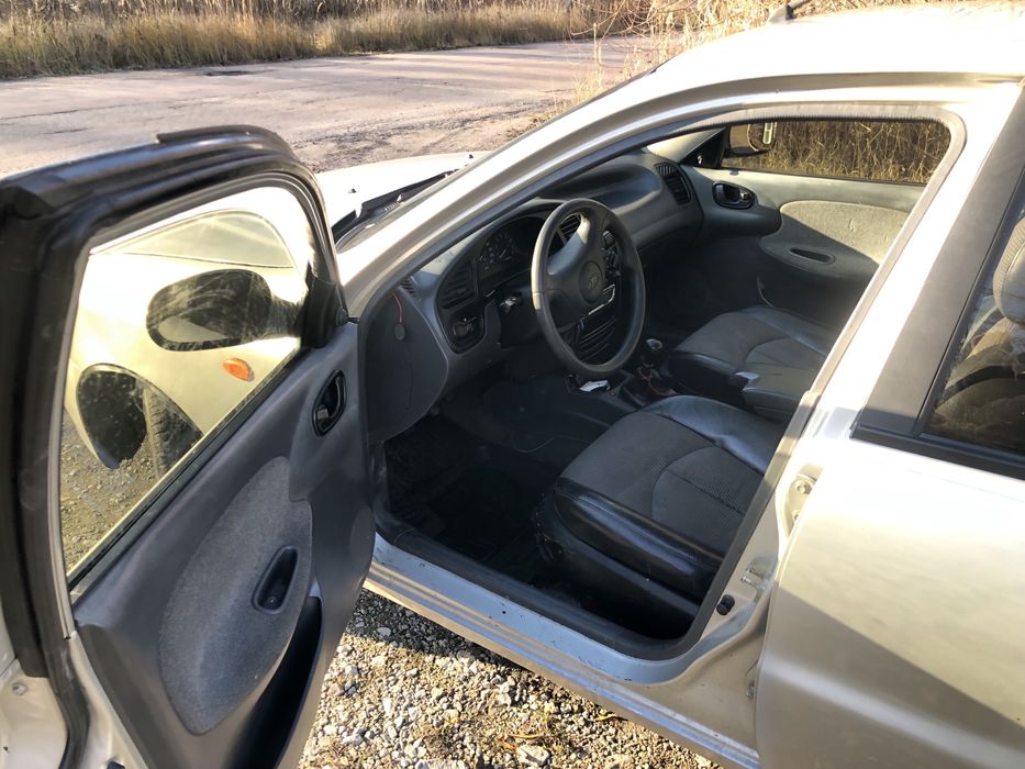 Продам ланос 1.5 бенз SE