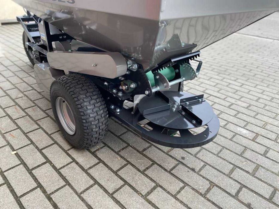 Rozsiewacz Posypywarka Piaskarka Jansen TD-325 Nawozu Piasku EcoLawn