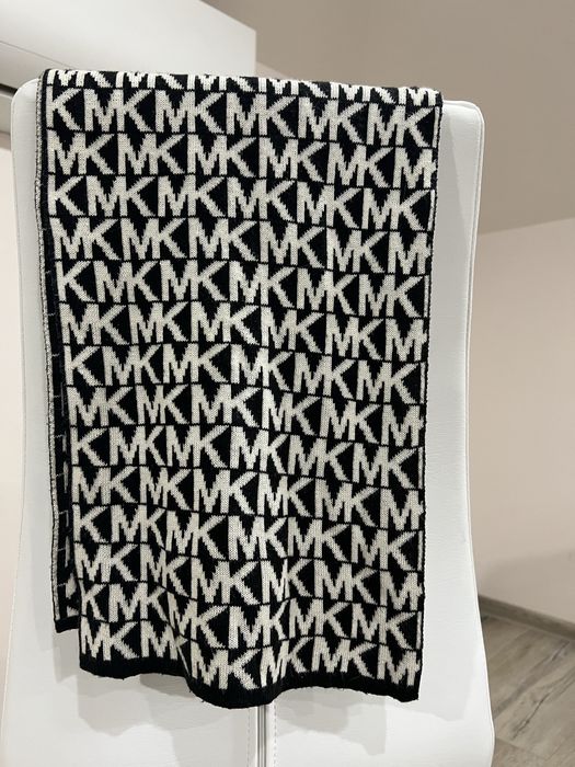 Модні, теплі, стильні шарфи