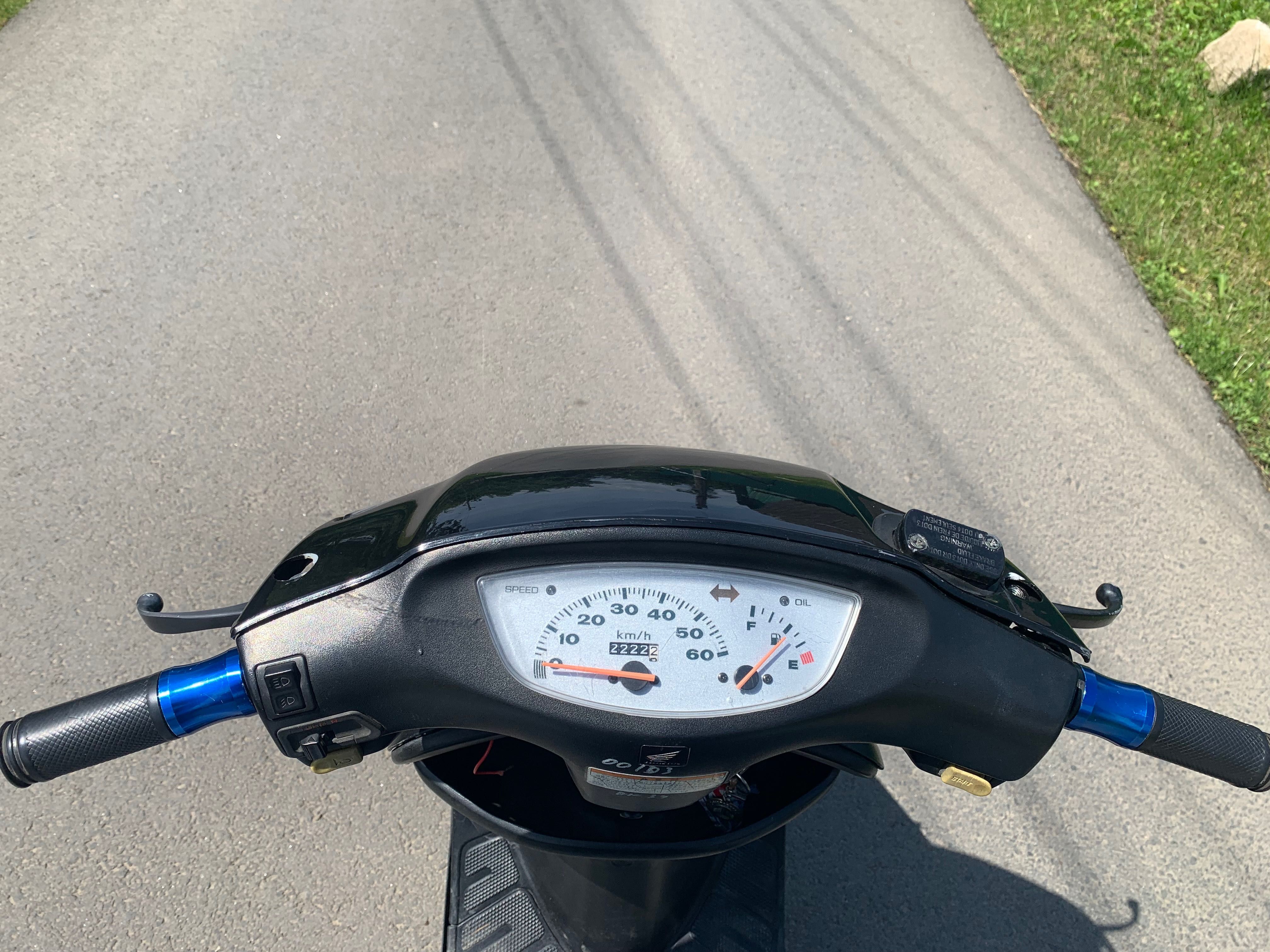 Продаю скутер Хонда діо 35zx