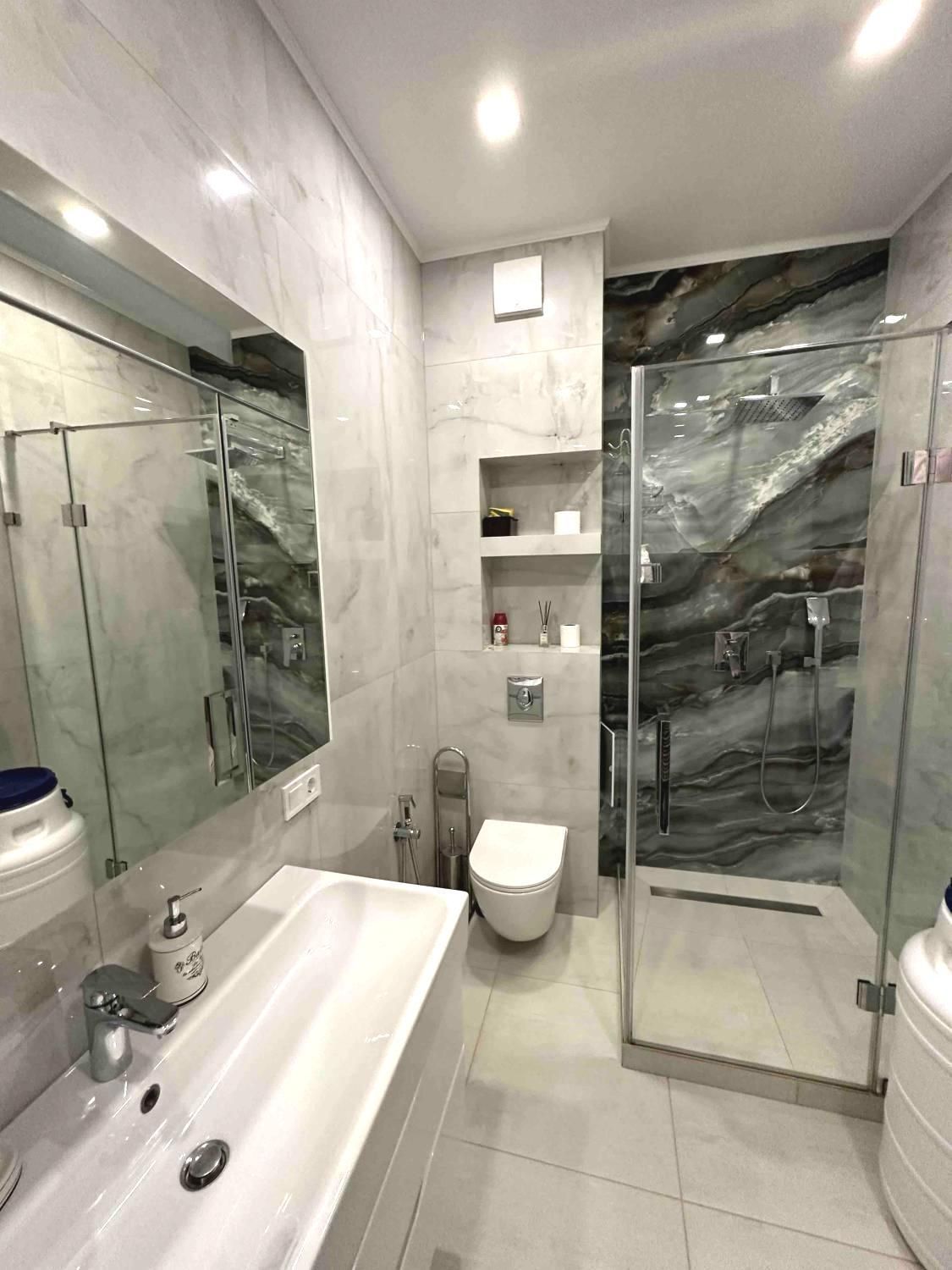 Продам 3-комн. в кирпичном доме на Заболотного/Семена Палия (028-446)