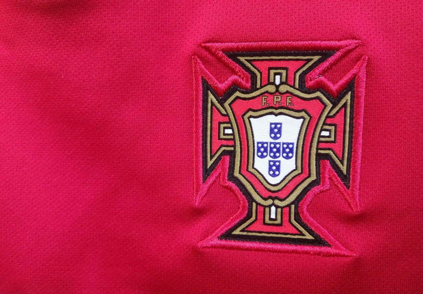 Nike Portugal 2018 підліткова футбольна футболка джерсі