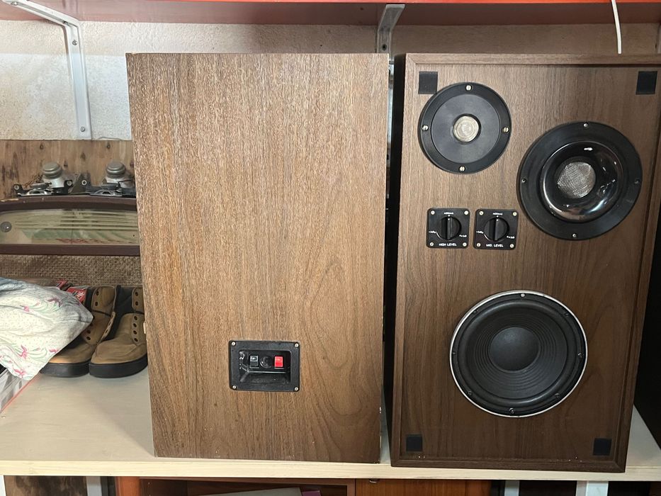 Colunas 3 vias 100w 8omg