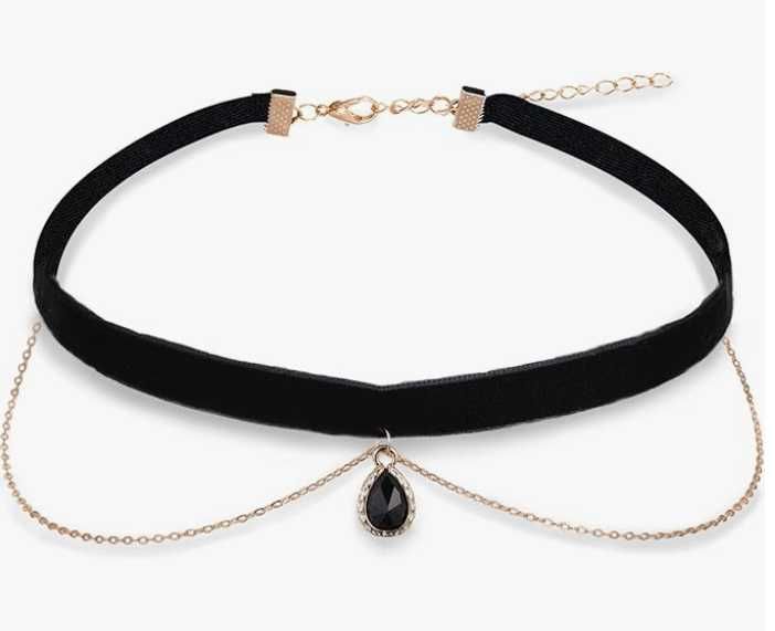 Aksamitny naszyjnik czarny choker z zawieszką regulowany gotycki