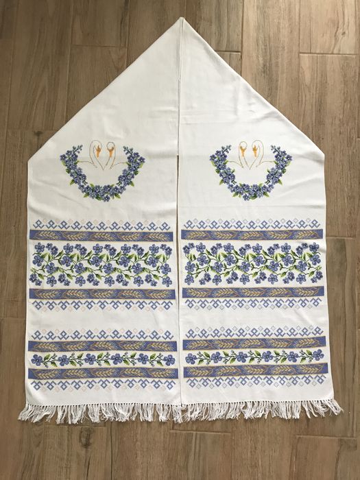 Весільний рушник, вишитий рушник хрестиком