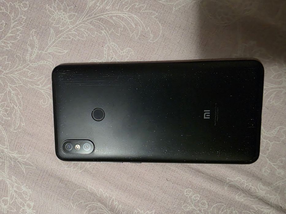 Продам Xiaomi Mi MAX 3