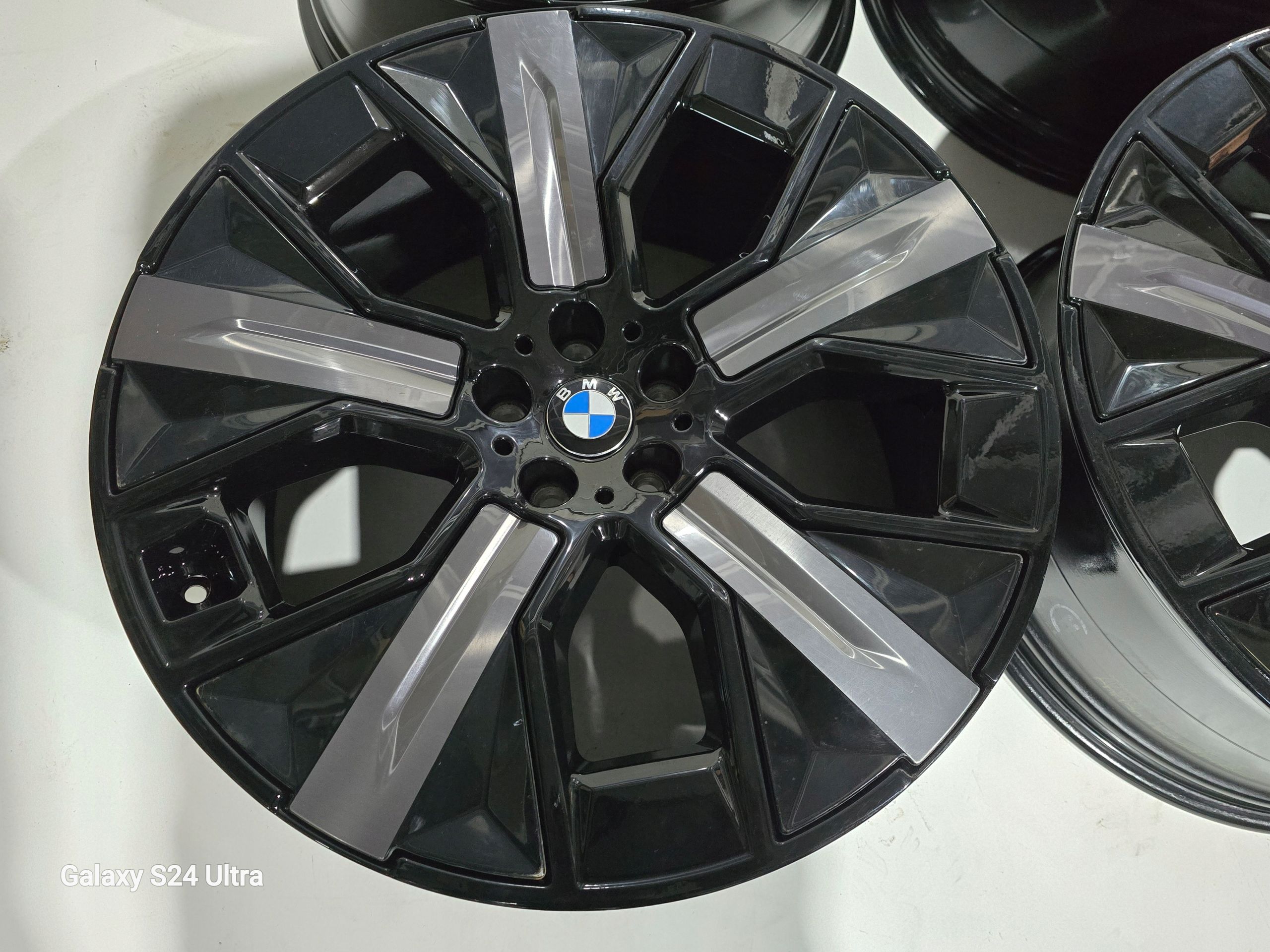 BMW ix i20 X7 X5 G05 X6 G06 5x112 ET36 21''