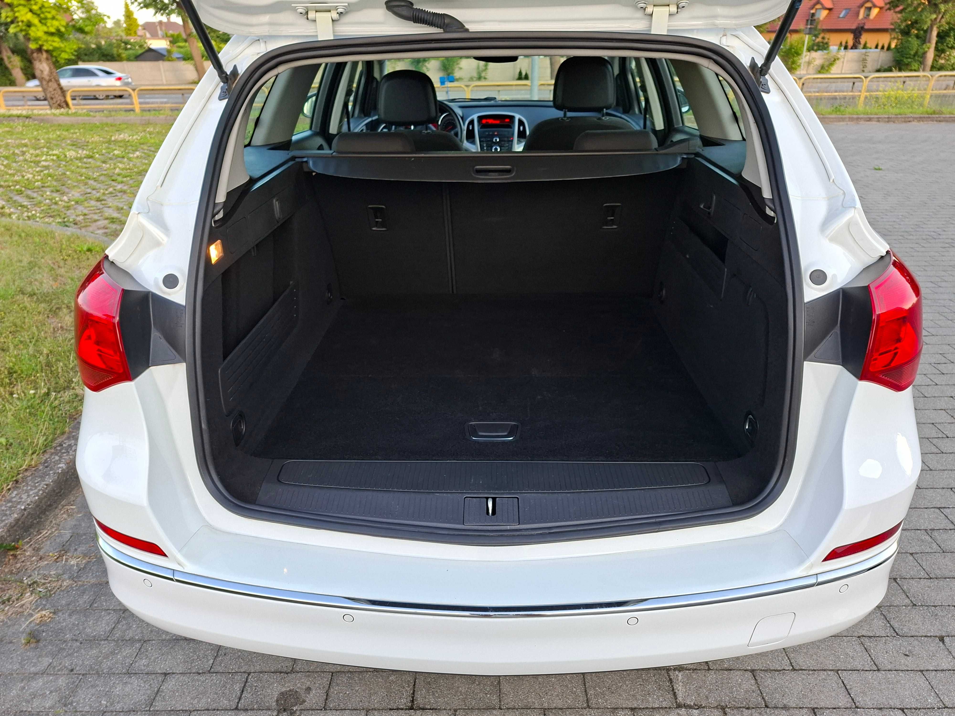 Śliczna ASTRA 1.4 T. *140 KM *ACTIVE *167.000km *Serwis w ASO do końca