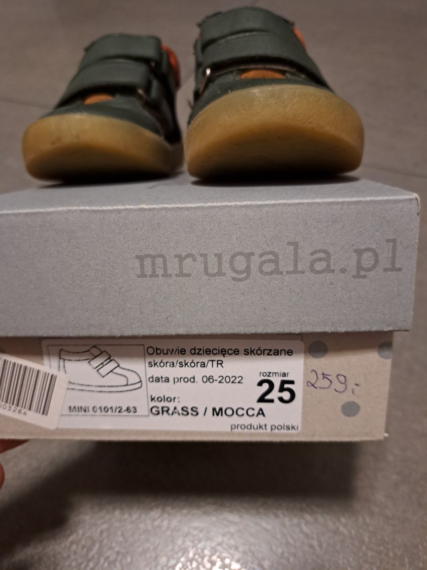 Buty przejściowe Mrugała r. 25