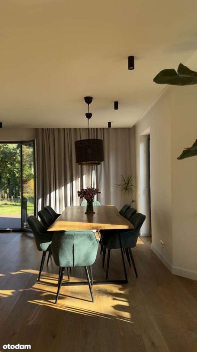 Dom  z myślą o naturze, ekologii i przyszłości/190m2/Poddębie