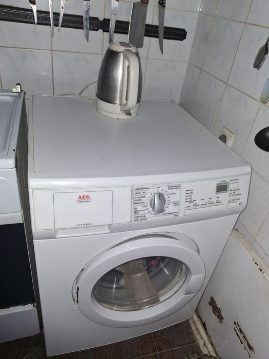 Пральна машина aeg