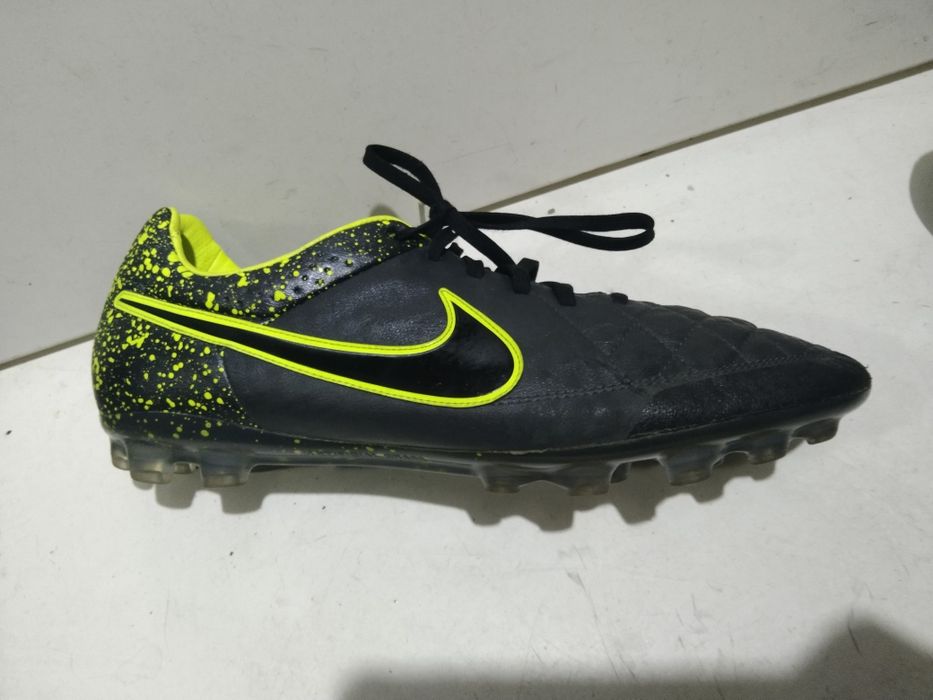 Korki piłkarskie Nike rozmiar 47