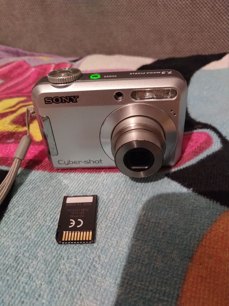 Aparat Sony cyber shot DSC s650