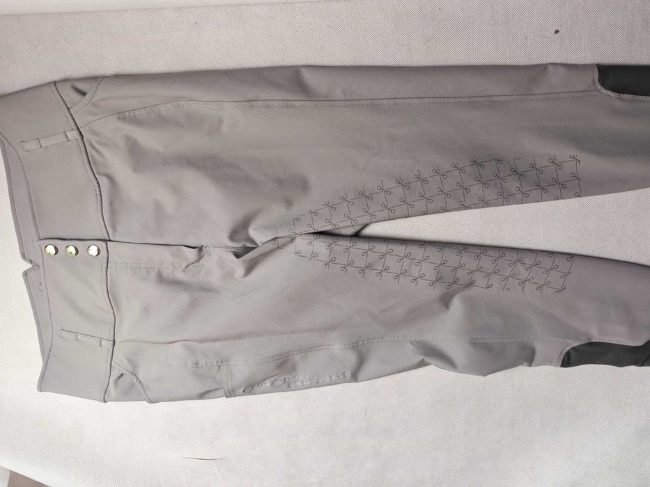 Rewelacyjne bryczesy Felix Buhler pełen silikonowy lej rozmiar 44