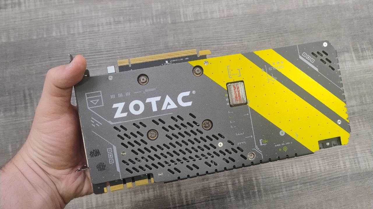 ZOTAC GeForce GTX 1070 (8 GB GDDR5, Pascal)