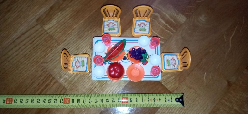 Дитячий мініатюрний посуд + столові  реквізити.