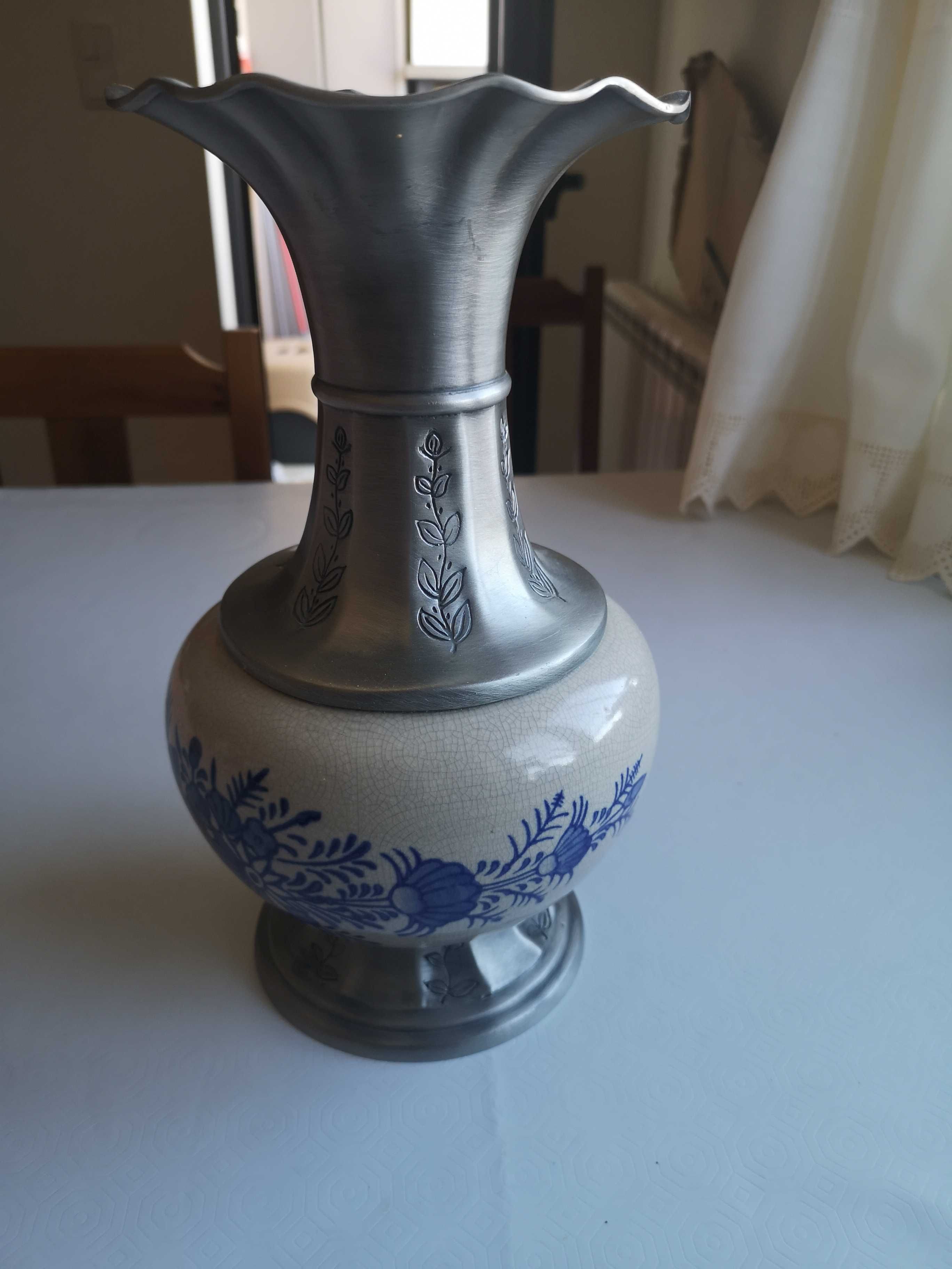 conjunto de objetos decorativos