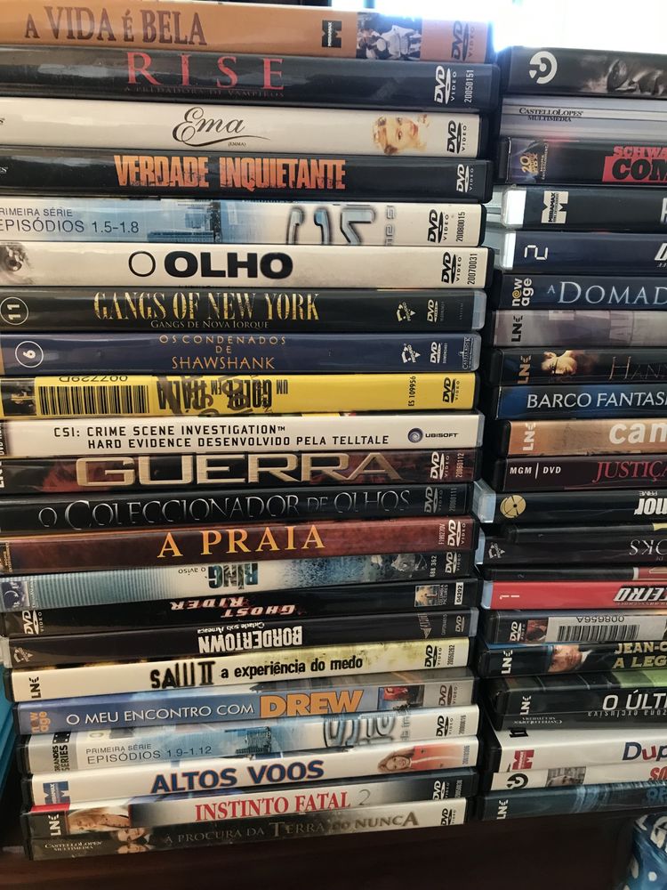 Vendo filmes vários em dvd