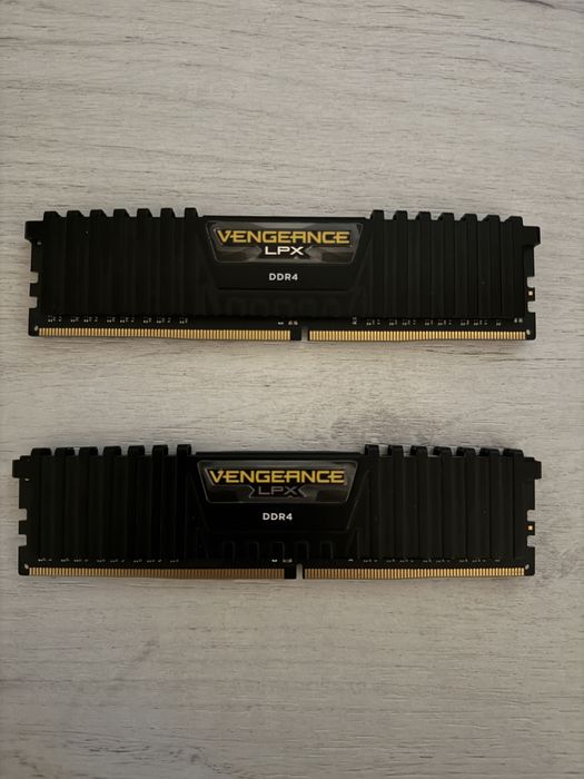 Оперативная память 16 gb (2x8gb) ram ddr4 2400 mhz CL14