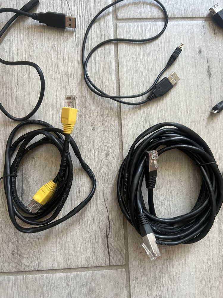 Kabel  Ethernet 3 m, Ethernet 1.5m, USB-B, Mini USB